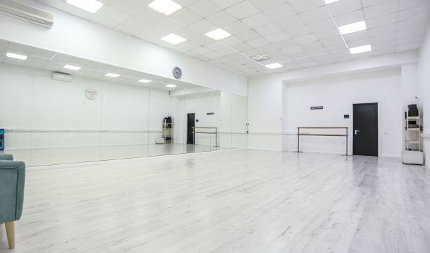 Фотография Alex Ballet Studio Зал № 14 (70 кв)