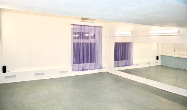 Фотография Зал 48 кв.м. №2 в студии танцев 