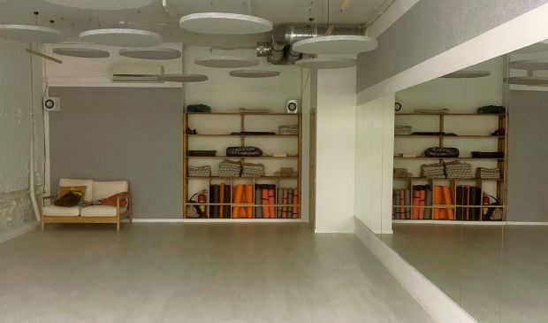 Фотография Зал для йоги и практик 65 кв.м. 