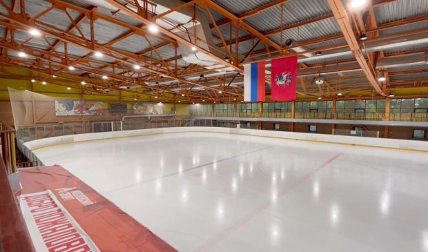 Фотография Ледовая арена 60х30 ГБУ ДО МКСШОР 