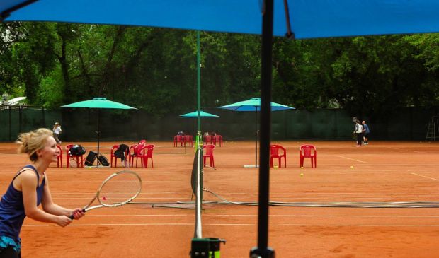 Фотография Открытые грунтовые корты в Теннисном клубе 