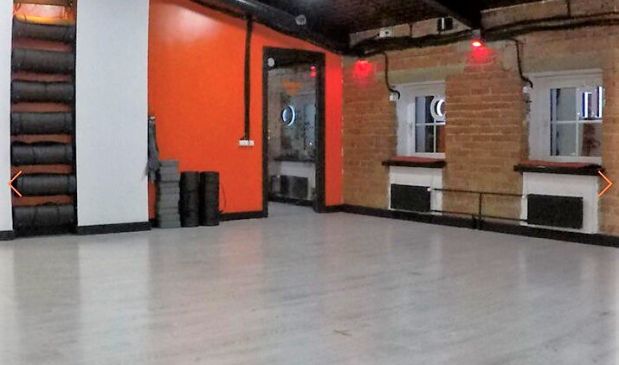 Фотография Рыжий зал 40 кв.м. 