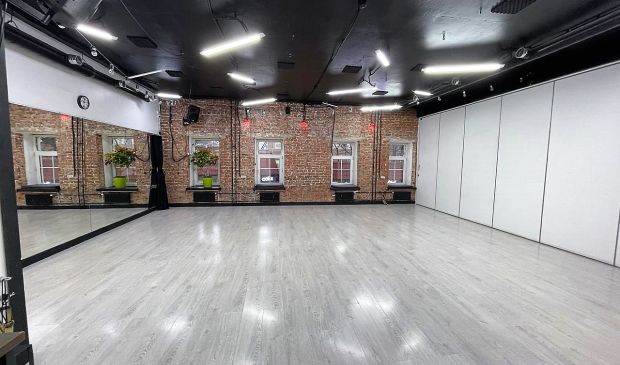 Фотография Белый зал 70 кв.м. 