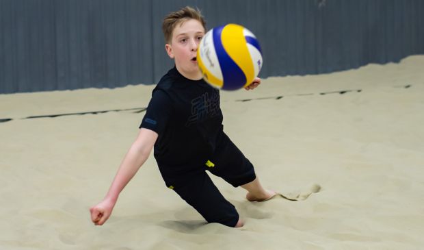 Фотография Школа пляжного волейбола для детей 