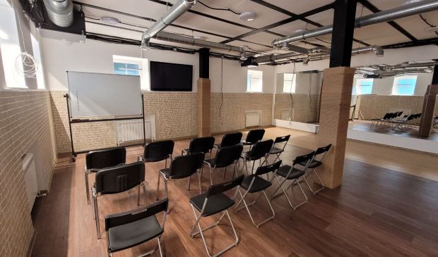 Фотография Зал для танцев, йоги, тренингов ОСТЕОН