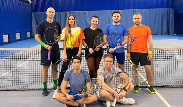 Фотография Крытые теннисные корты 