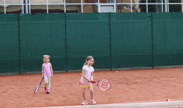 Фотография Детская группа по теннису начальной подготовки «Оранжевый мяч» (6-7 лет) ЦТТ 