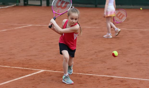 Фотография Детская группа по теннису начальной подготовки «Оранжевый мяч» (6-7 лет) ЦТТ 