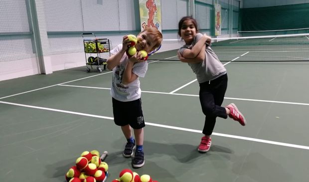 Фотография Детские крытые теннисные корты ЦТТ 