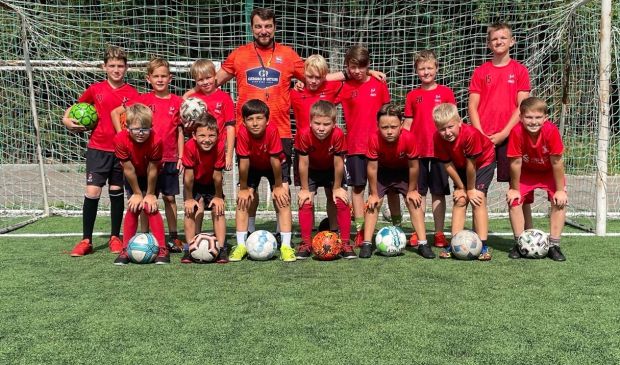 Фотография Детский футбольный клуб Рост