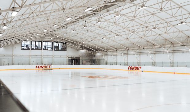 Ледовая арена "СпортСтанция" в Крылатском: аренда, бронирование на FindSport.ru