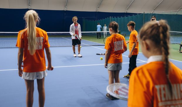 Фотография Теннис Дети 10-13 лет