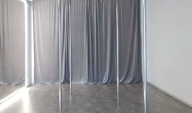 Фотография Зал для танцев, йоги (пилоны) 