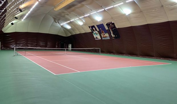 Крытые теннисные корты COOLTENNIS на Бауманской: аренда, бронирование ...