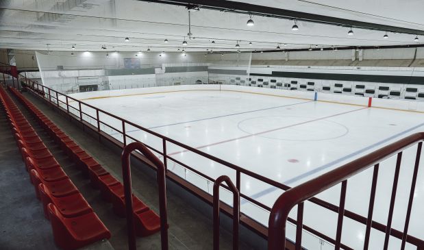 Фотография Ледовая арена 