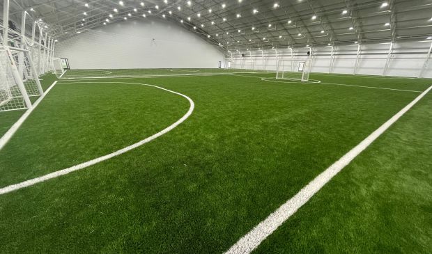 Фотография Футбольный манеж 40х20 