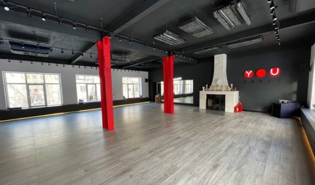 Фотография Большой зал в Международной школе танцев 