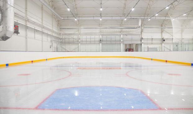 Фотография Ледовая площадка в комплексе «Чемпион»