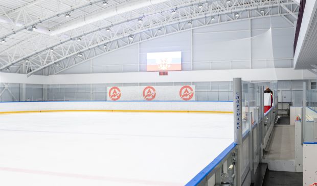 Фотография Ледовая арена 56х26 «АПИА АРЕНА»