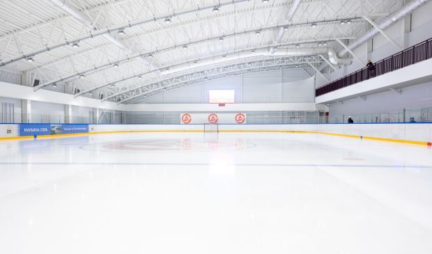 Фотография Ледовая арена 56х26 «АПИА АРЕНА»