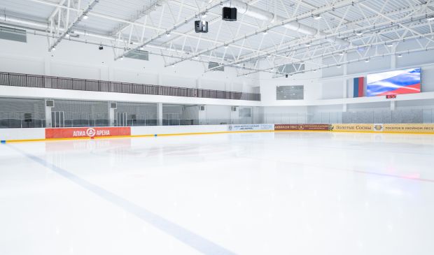 Фотография Ледовая арена 60х30 «АПИА АРЕНА»