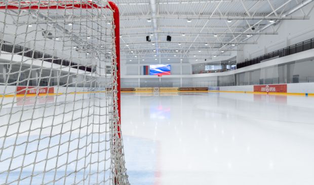Фотография Ледовая арена 60х30 «АПИА АРЕНА»