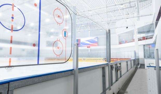 Фотография Ледовая арена 60х30 «АПИА АРЕНА»