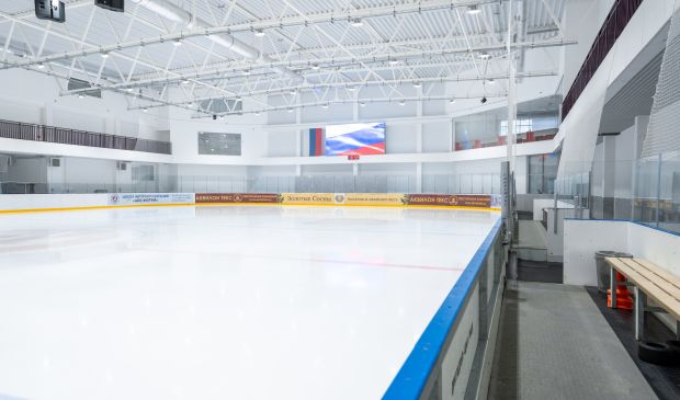 Фотография Ледовая арена 60х30 «АПИА АРЕНА»