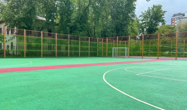 Фотография Площадка для мини-футбола и стритбола на Римской