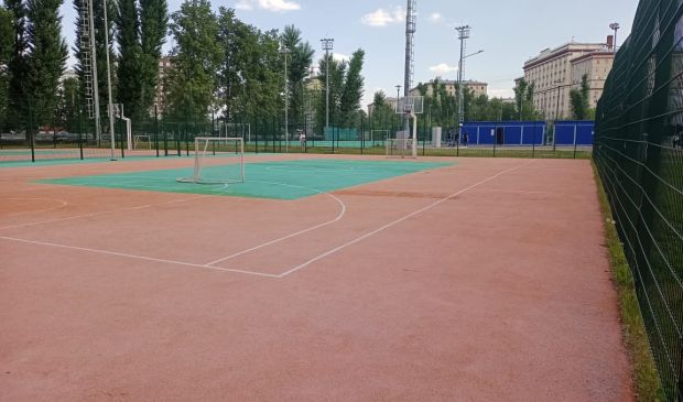 Фотография Футбольно-баскетбольная площадка на Электрозаводской