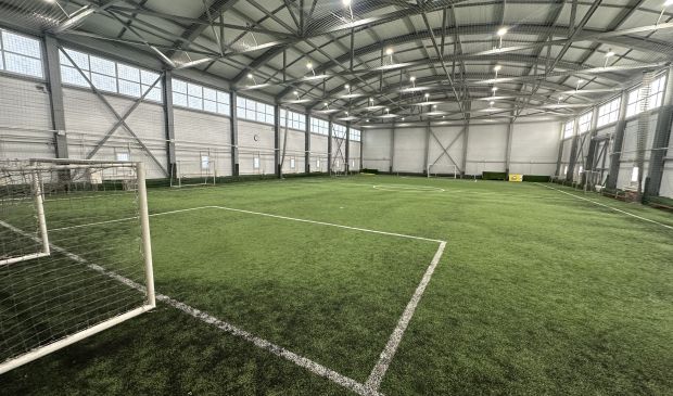 Фотография Футбольный манеж 50х30 Стадион «ЛУЧ»