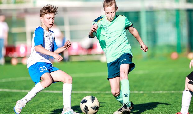 Фотография Футбол для детей от 5 до 15 лет ФК 