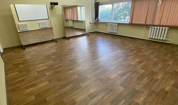 Фотография Зал 36 кв.м с отдельной раздевалкой в Танцевальном центре 