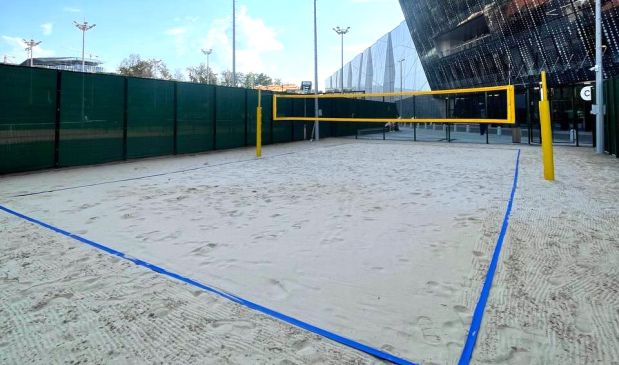 Фотография Открытый корт для пляжного волейбола в Лужниках 