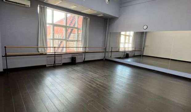 Фотография Зал для танцев №4 50 кв.м. 