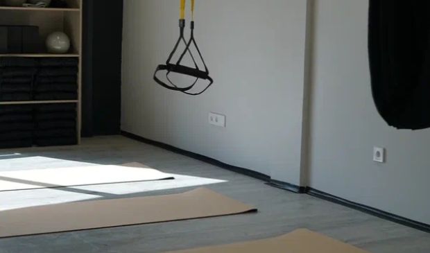 Фотография Маленький зал в фитнес-студии Re:Flex