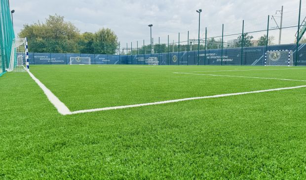 Фотография Футбольное поле “Galaxy” 