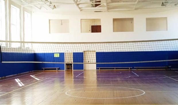 Фотография Футбольно-Волейбольный зал на Братиславской