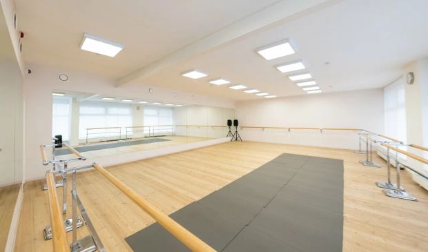 Фотография Танцевальный зал №1 на Столетова в школе балета 