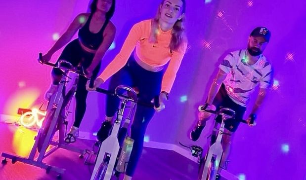 Фотография Сайклинг в студии DreamFitCycle