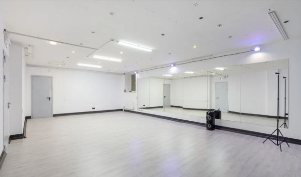 Фотография Зал для танцев INDIGO в 