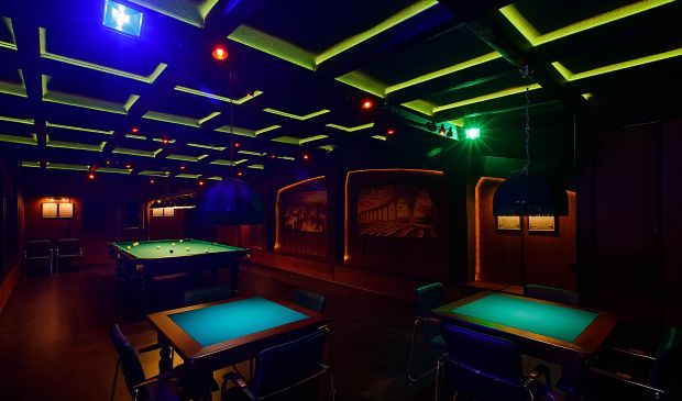Фотография Бильярдный зал 