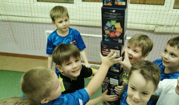 Фотография Групповые тренировки по футболу от 3 лет в клубе Young