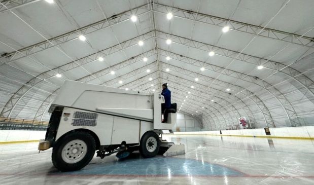 Фотография Ледовая арена 60х28  