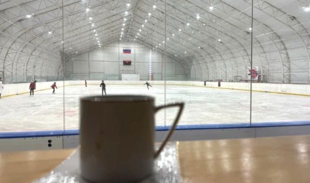 Фотография Ледовая арена 60х28  