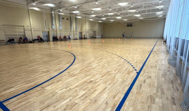 Фотография Универсальный зал для мини-футбола 40х20