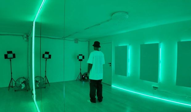 Фотография Танцевальный зал Small в 