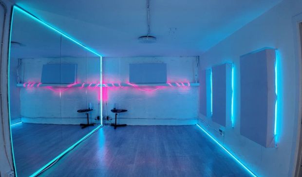 Фотография Танцевальный зал Small в 