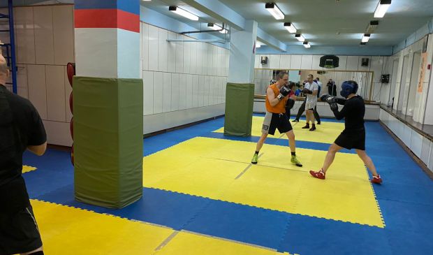 Фотография Бокс от 14 лет — техника, выносливость и сила под руководством мастера спорта