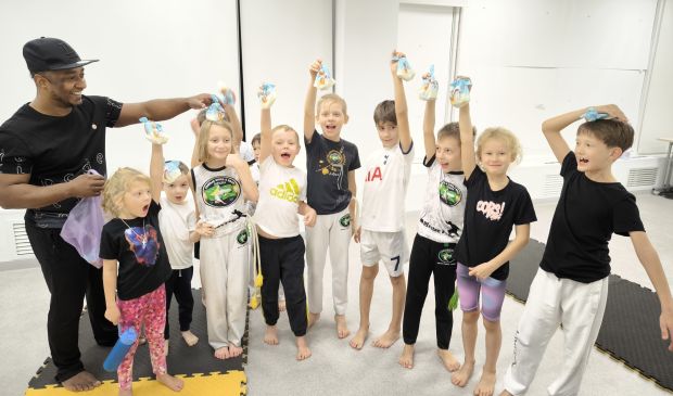 Фотография Капоэйра на Шаболовке с мастером из Бразилии в Школе капоэйры FGR